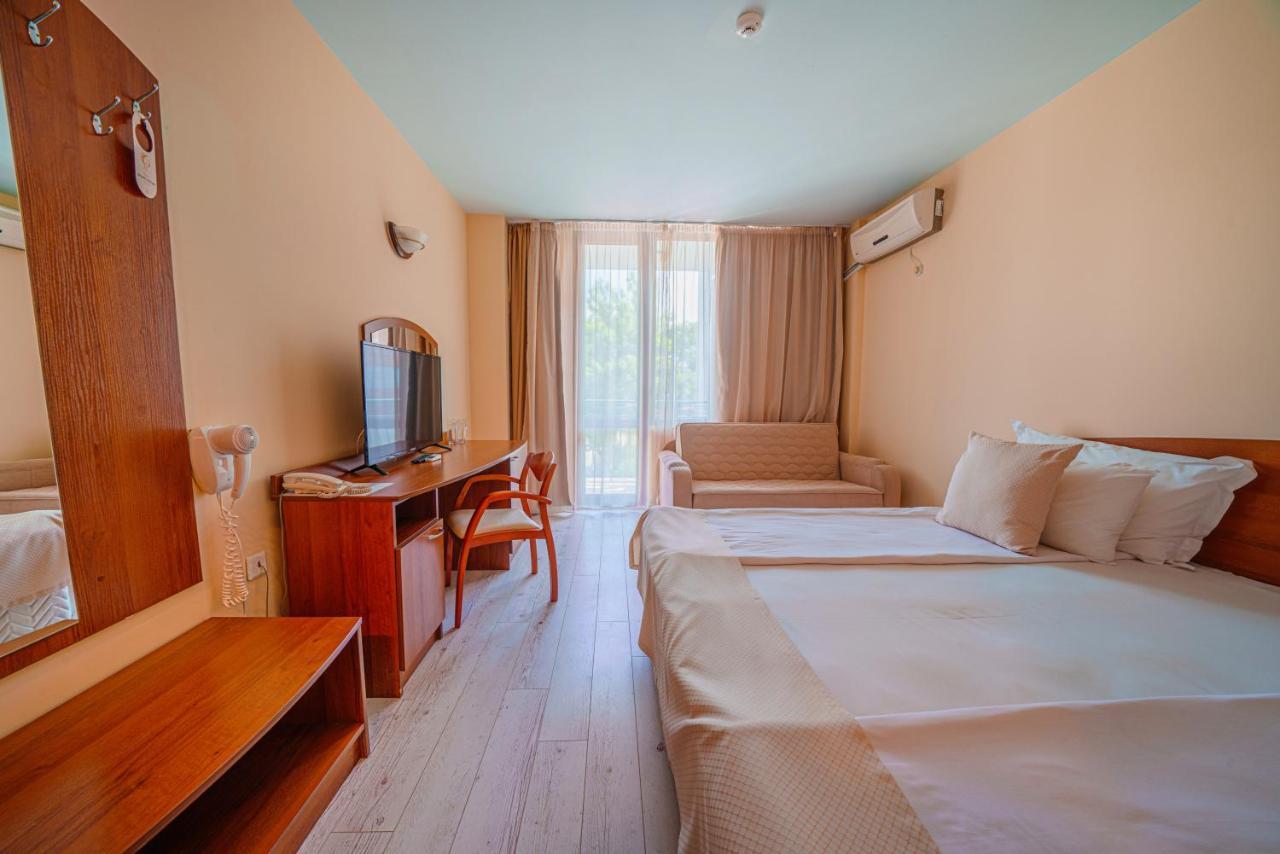 Perla Plaza Hotel Primorsko Eksteriør bilde