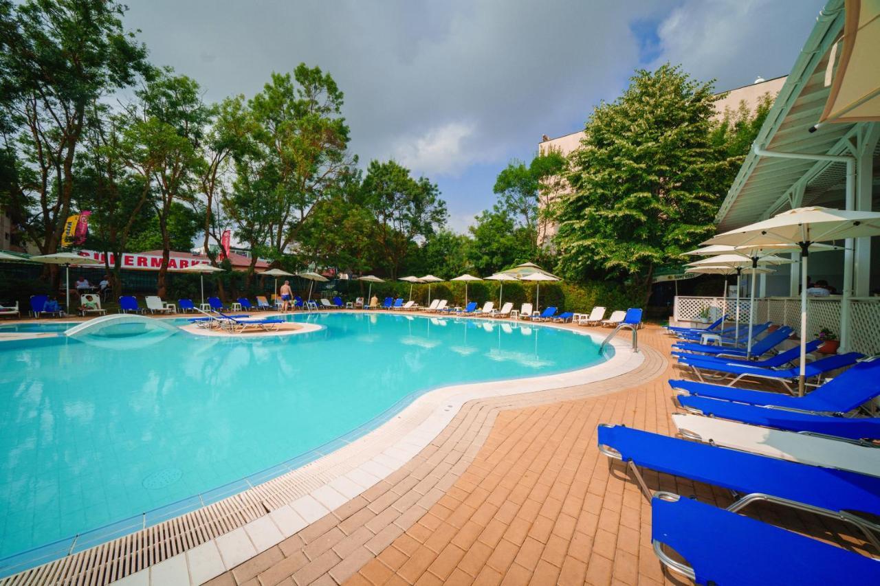 Perla Plaza Hotel Primorsko Eksteriør bilde