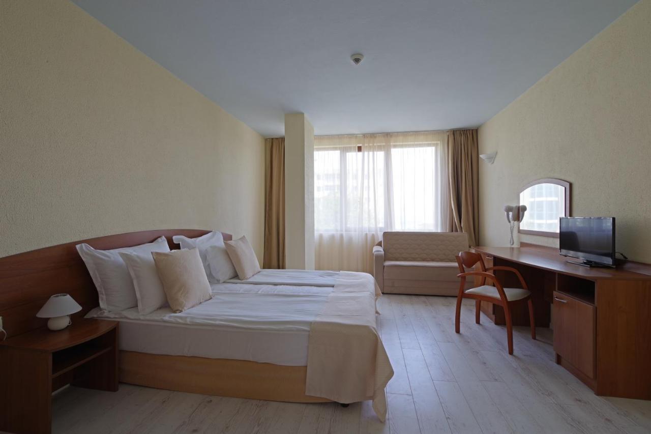 Perla Plaza Hotel Primorsko Eksteriør bilde