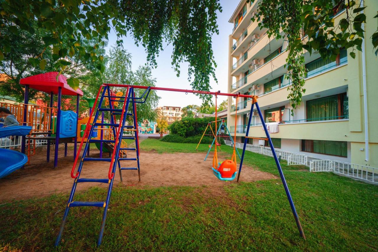 Perla Plaza Hotel Primorsko Eksteriør bilde